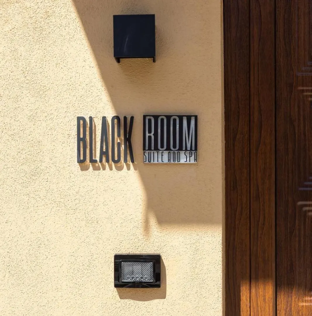 Black Room Suite And Spa Carini Vakantiehuis