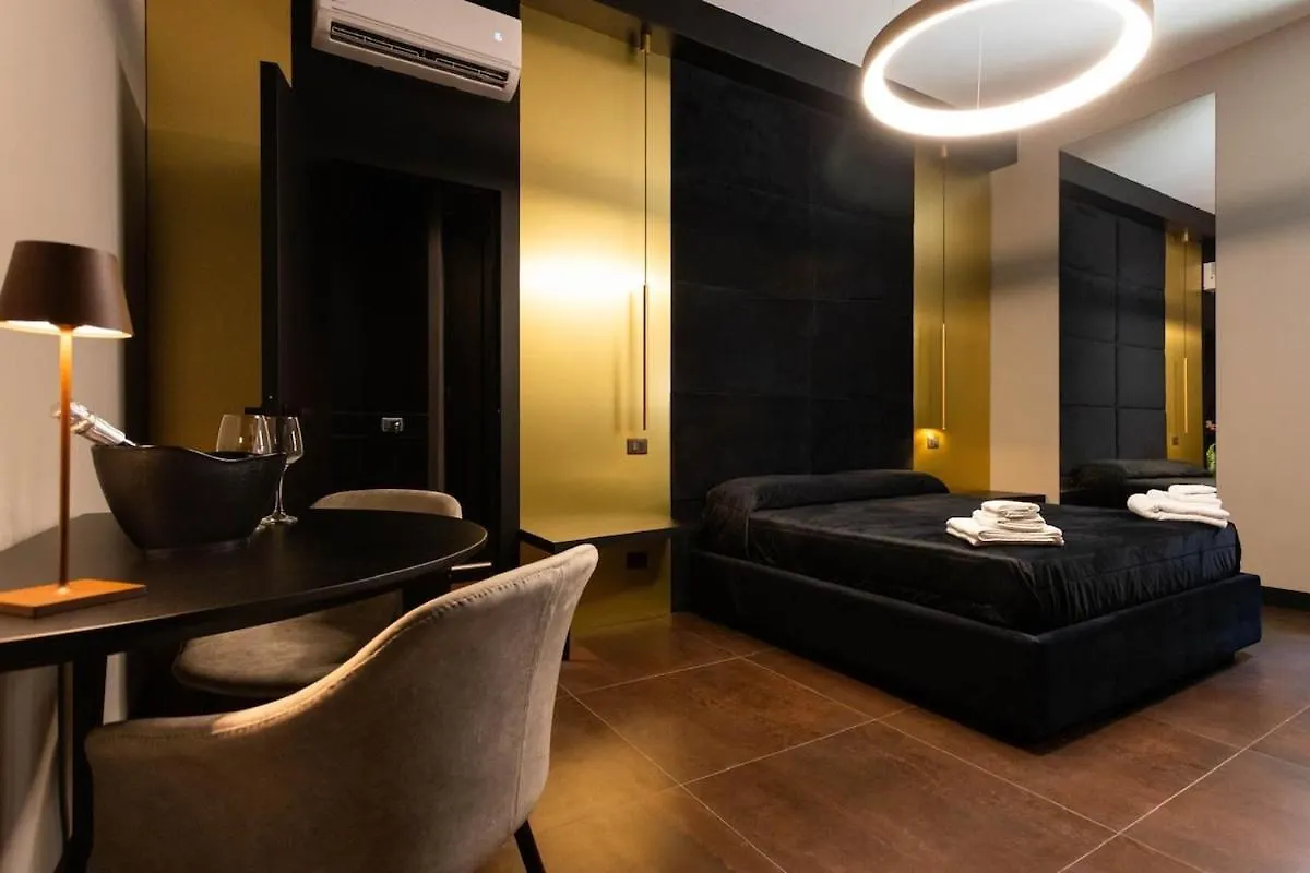 Black Room Suite And Spa Carini Vakantiehuis