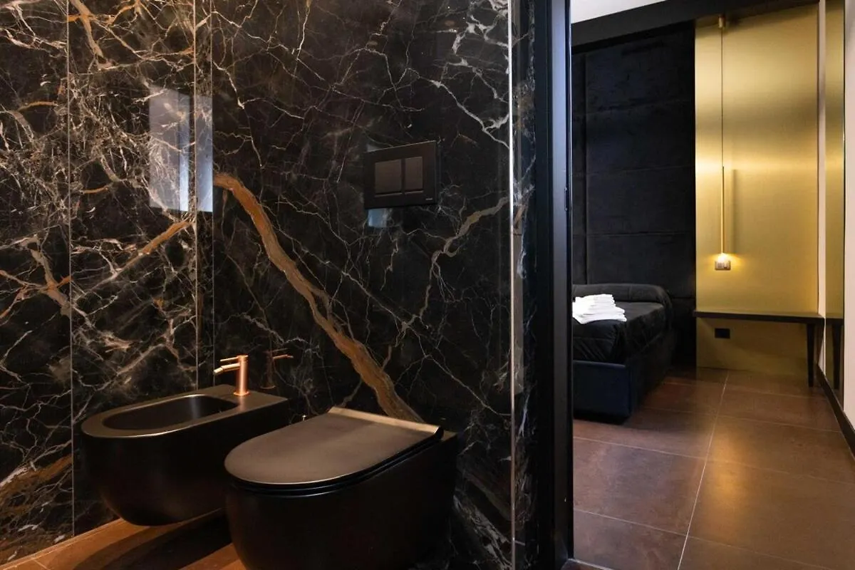 Vakantiehuis Black Room Suite And Spa Carini